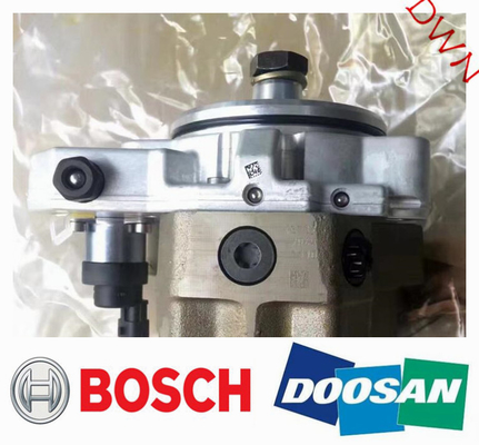 BOSCH Diesel engine parts fuel injection pump 0445020031  =  65.10501-7001A  for Korea Doosan Excavator